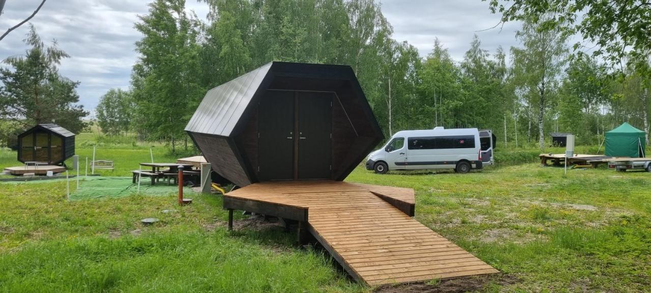 Ku:Kaerg Hotel Põldeotsa Kültér fotó